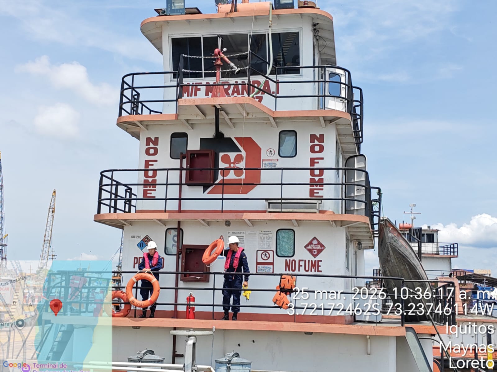 Revisión de aros salvavidas a bordo