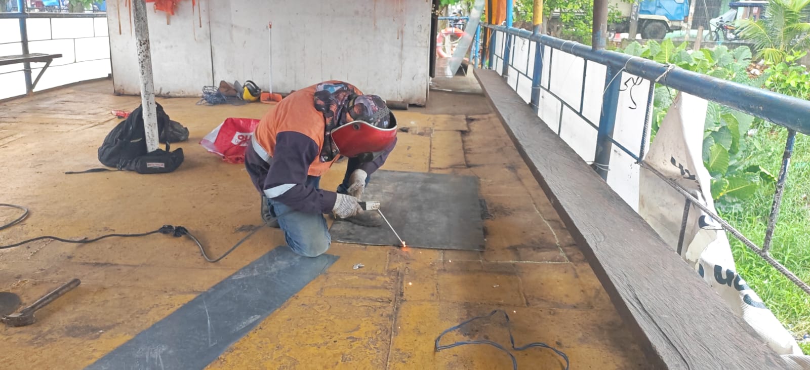 Soldadura de plancha en cubierta